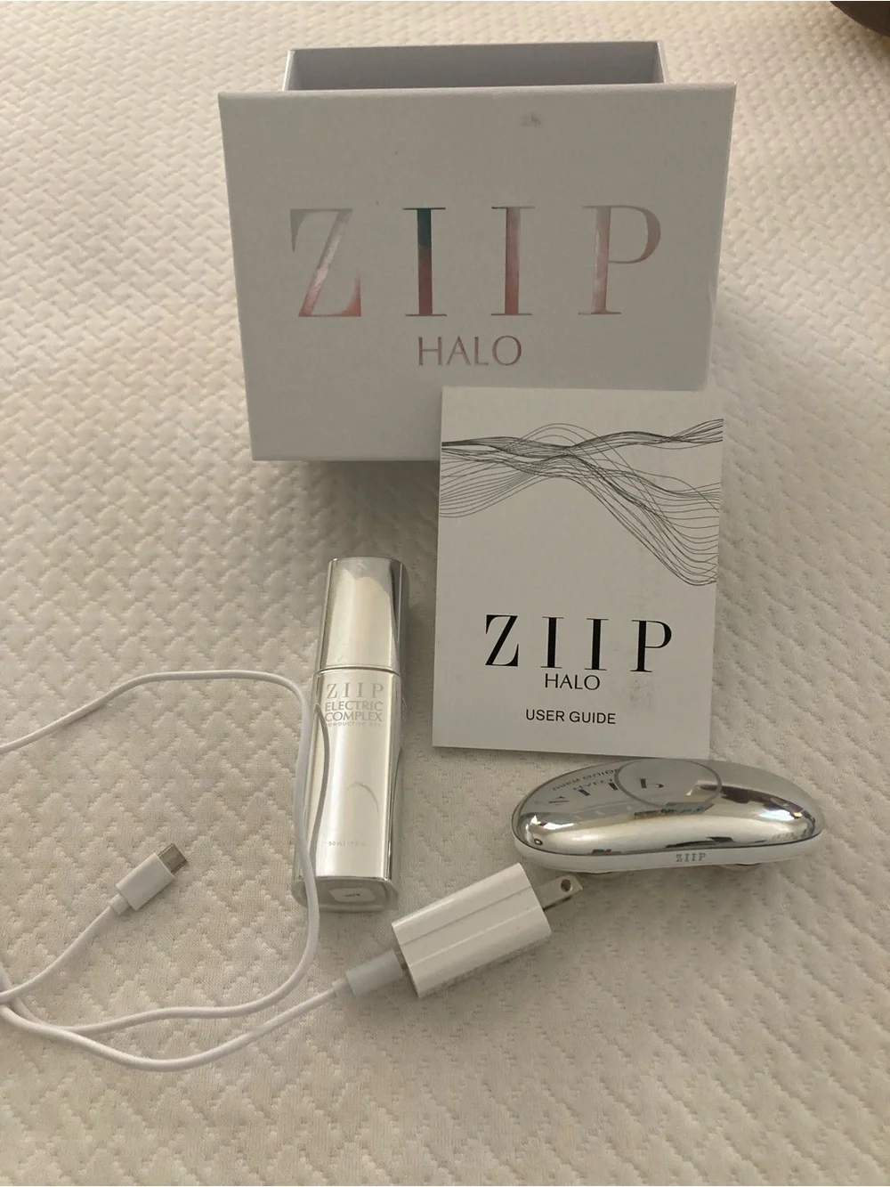 ZIIP Halo Silver Facial Device Kit with Charger